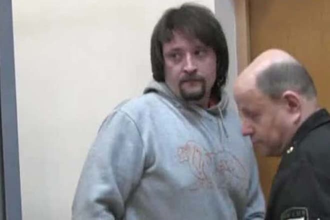 Александр Листьев в зале суда после ДТП