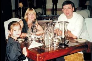 Anastasia Shubskaya with her parents