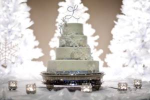 White wedding cake