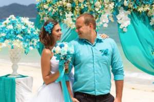 turquoise bridal bouquet 6