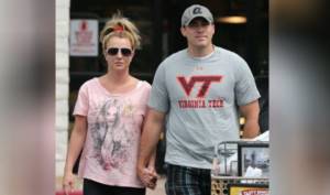 Britney Spears and David Lucado broke up because of his infidelity