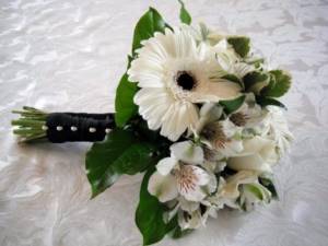 Bride&#39;s bouquet of white gerberas
