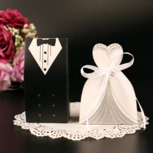 what to give for a paper wedding