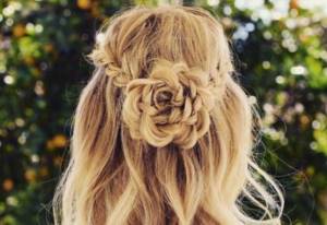 Hair flower on loose hair