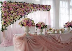 цветы на свадебный стол
