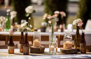 Wedding table decor in rustic style