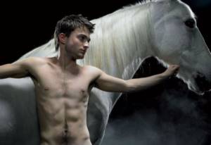 Daniel Radcliffe naked on stage (play &quot;Equus&quot;)