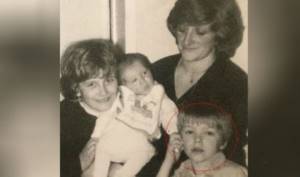 David Beckham with his mother and sisters