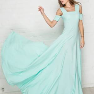 Длинное свадебное платье бирюзового цвета
