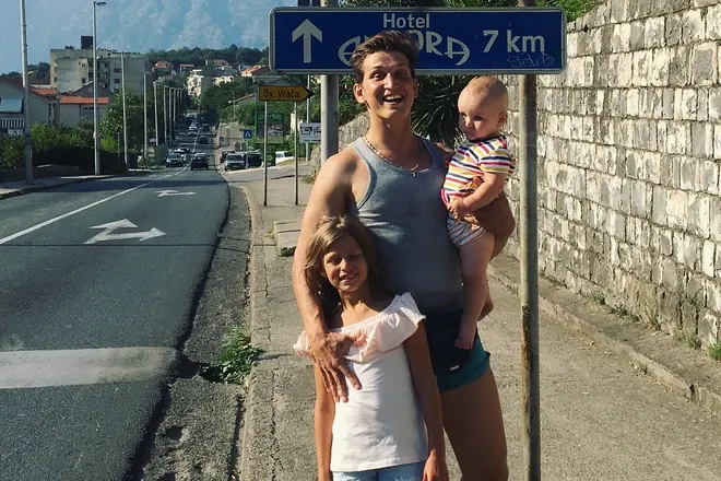 Dmitry Belotserkovsky with children