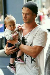 Chris Hemsworth&#39;s daughter - India Rose Hemsworth