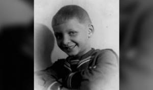 Eduard Khil in childhood
