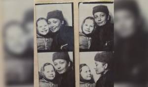Elena Korikova with her mother