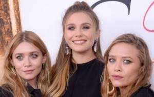 Elizabeth Olsen with her sisters