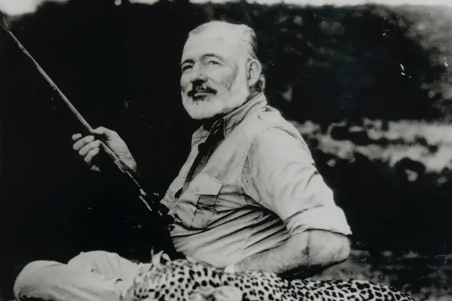 Ernest Hemingway on the hunt