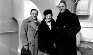 Fyodor Chaliapin with his son and wife in 1935