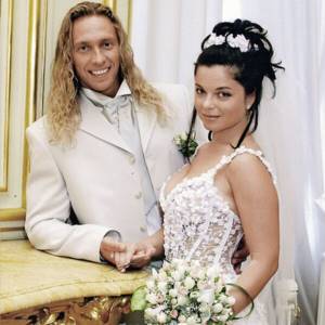 Photo of Russian star Natasha Koroleva in a wedding dress