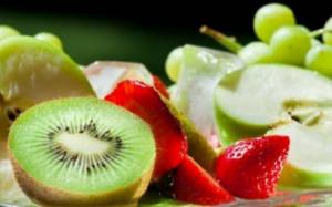 Fruit salad - a delicious and healthy dessert