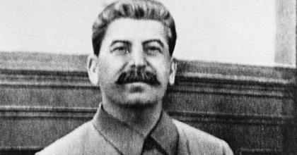 И.В.Сталин стал Наркомом обороны