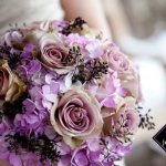 Ideas for decorating a wedding bouquet in lilac tones