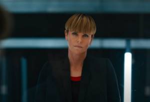 Still from the film Fast and Furious 9. Charlize Theron&#39;s haircut.