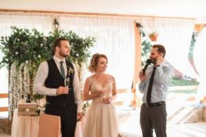 What questions about the bride and groom should you ask guests at a wedding?