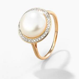ring with sunlight pearls as a gift