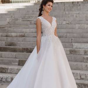 beautiful bridesmaid dress