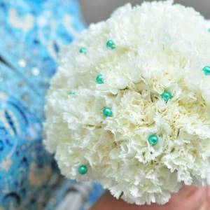 round bouquet with carnations for wedding