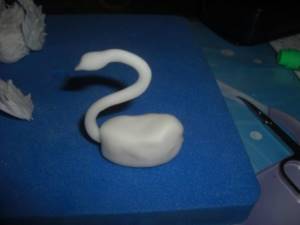 Лебедь из мастики: мастер класс пошагово
