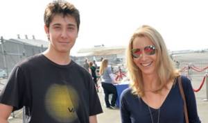 Lisa Kudrow with her son