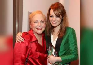 Emma Stone&#39;s mother has always supported her talented daughter