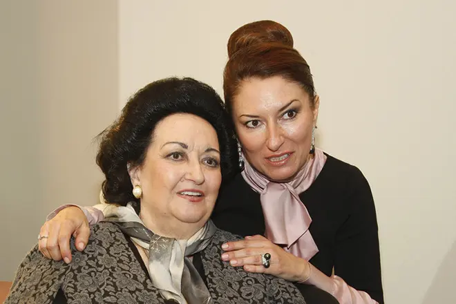 Montserrat Caballe with her daughter