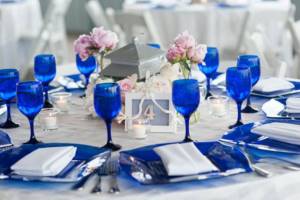 sea ​​wedding, table setting