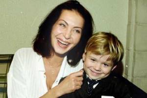 Natalya Lagoda with her son