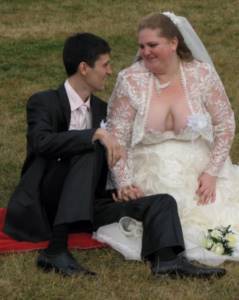 Bride and groom in different weight categories