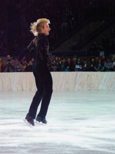 But even more offensive for Plushenko was the fact that Yagudin ended his career, leaving undefeated. In 2003, Plushenko became the undisputed leader, winning the World Championship for the second time and the European Championship for the third time. Evgeniy strives to prove that he is the best figure skater on the planet. 