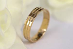 Обручальные кольца с алмазной гранью 2