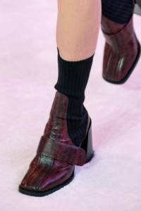 Shoes for a burgundy dress. Chloé Collection 