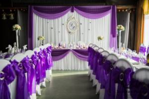 Decoration of a wedding hall in lilac color