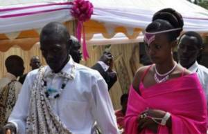 First wedding night in Africa: crazy customs and strange traditions (16 photos)