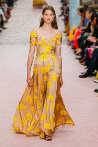 Платье с желтыми цветами Carolina Herrera