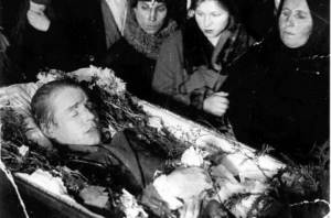 Posthumous photograph of Yesenin