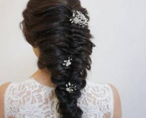 Hairstyles with braids for weddings according to face type