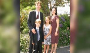 Приёмная дочь Джо Кокера с мужем и детьми