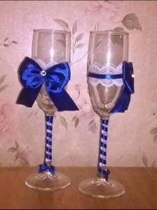 example of a beautiful wedding glass decoration