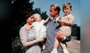 Prince Charles and Princess Anne with their parents