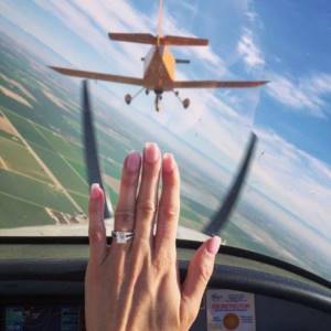 Ring selfie: how to beautifully talk about your engagement