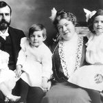 Family portrait of Ernest Hemingway