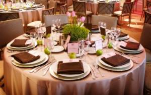Table setting in brown tones